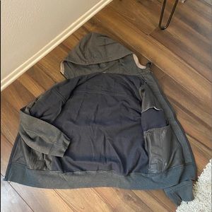 LuluLemon Jacket Sz M